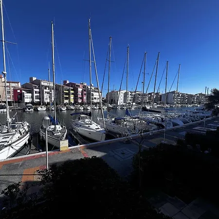 Apartmán Calme, Vue Canal, Proche Et Commerces - Fr-1-702-71 Agde