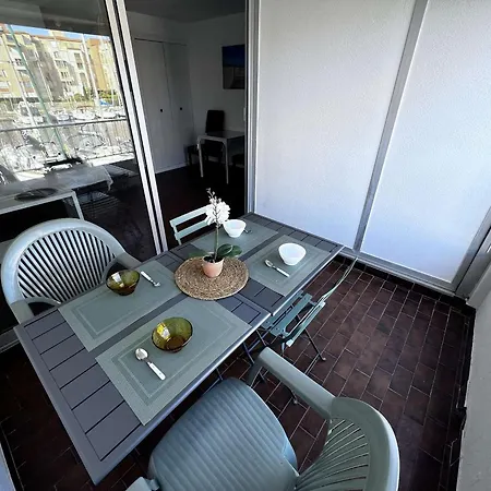 Calme, Vue Canal, Proche Et Commerces - Fr-1-702-71 Apartment Agde
