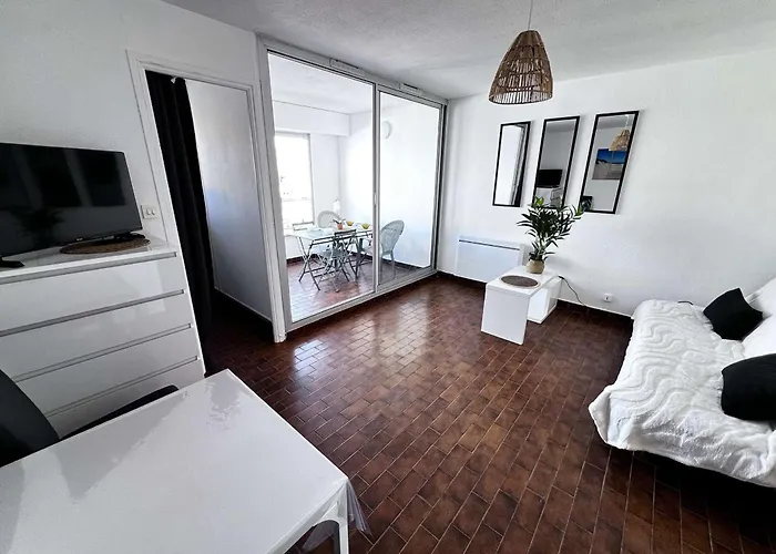 Calme, Vue Canal, Proche Et Commerces - Fr-1-702-71 *