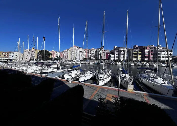 Apartmán Calme, Vue Canal, Proche Et Commerces - Fr-1-702-71 Agde